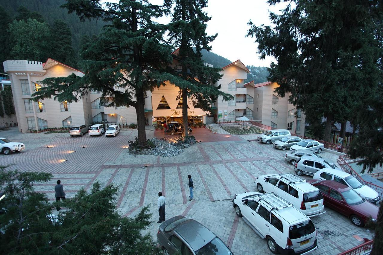 Arif Castles Hotel Nainital Exterior photo